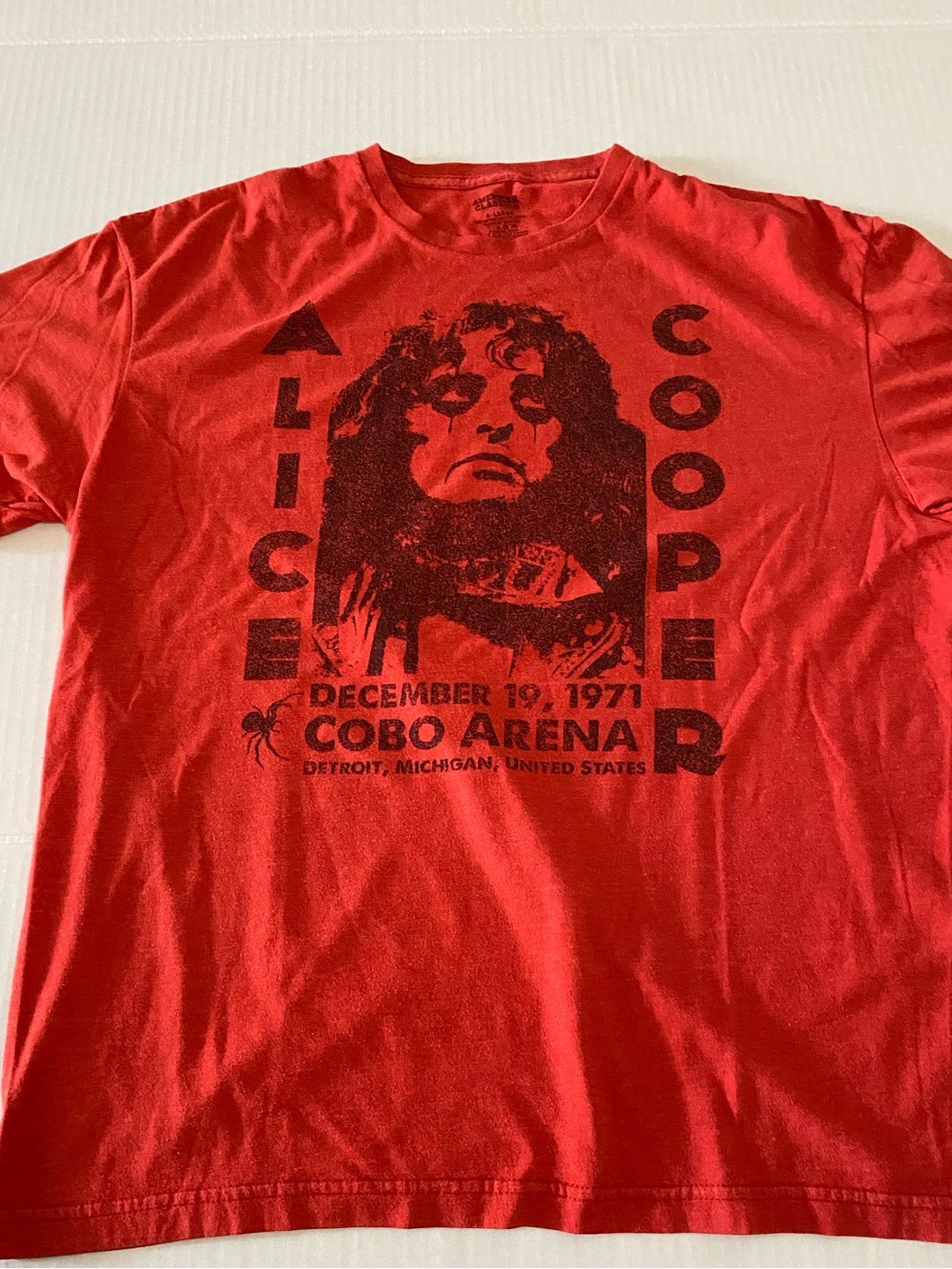 Alice Cooper Red Graphic Tee - Men Cobo Arena Detroit 1971 XL